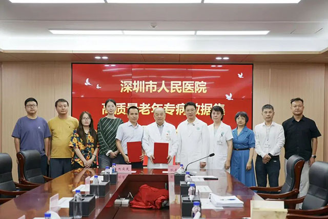 12443437.jpg 12443437.jpg